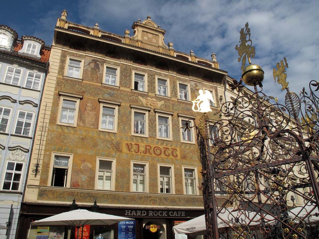 Kamienica „Pod Trzema Białymi Różami”