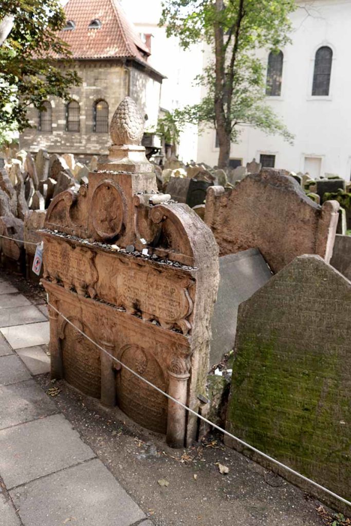 Grób Jehudy Löwa ben Becalela