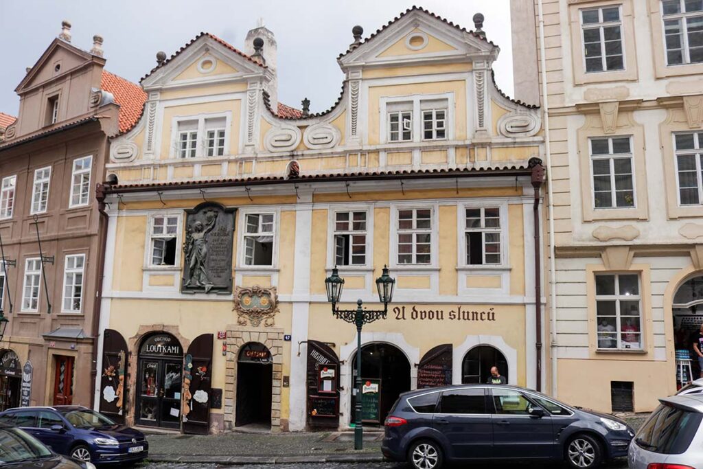 Kamienica "Pod Dwoma Słońcami"