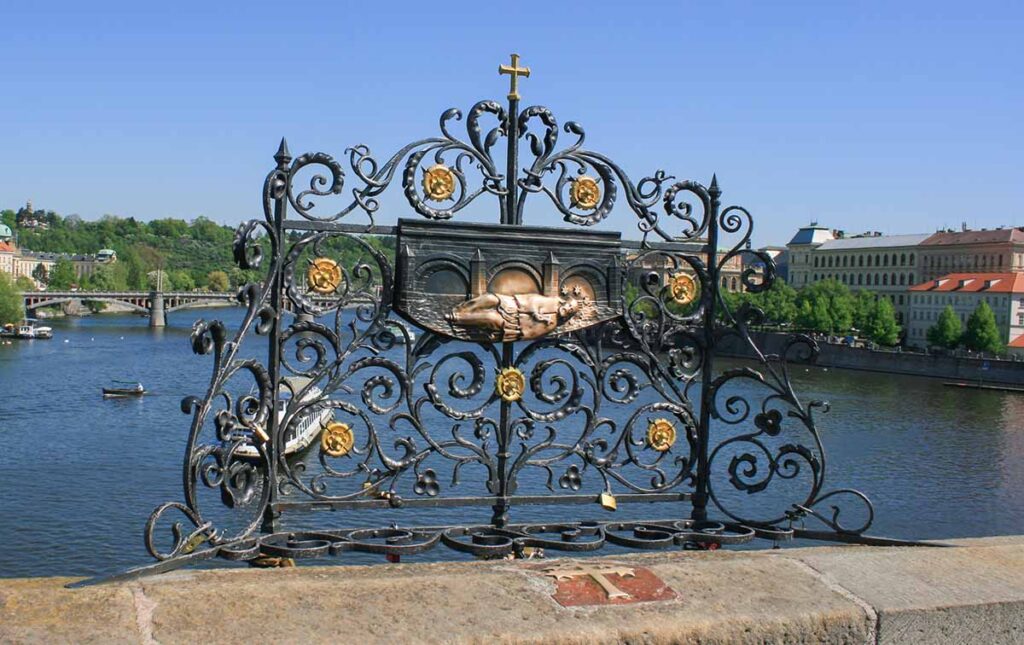 Most Karola – miejsce śmierci św. Jana Nepomucena