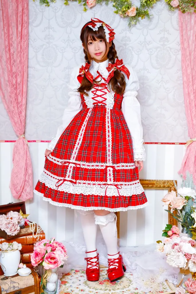 Slyl Old-School Lolita